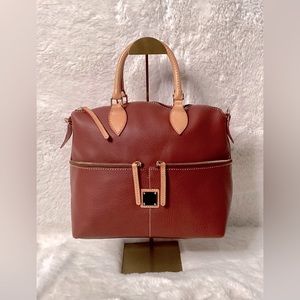 Dooney & Bourke